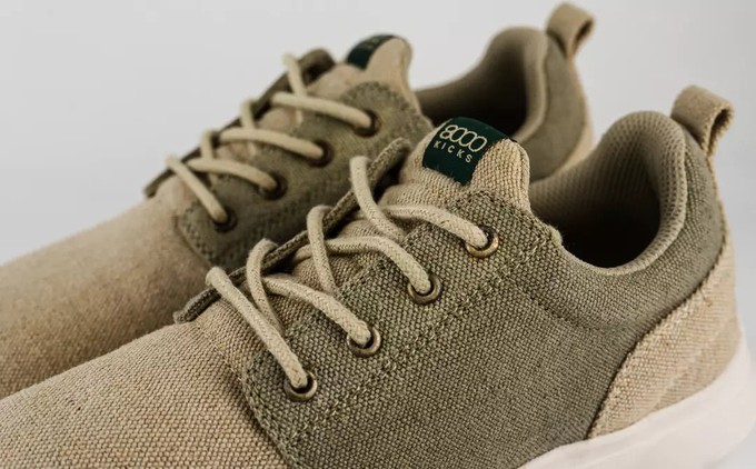 8000Kicks Explorer V2 - The 1st waterproof hemp shoes from 8000kicks