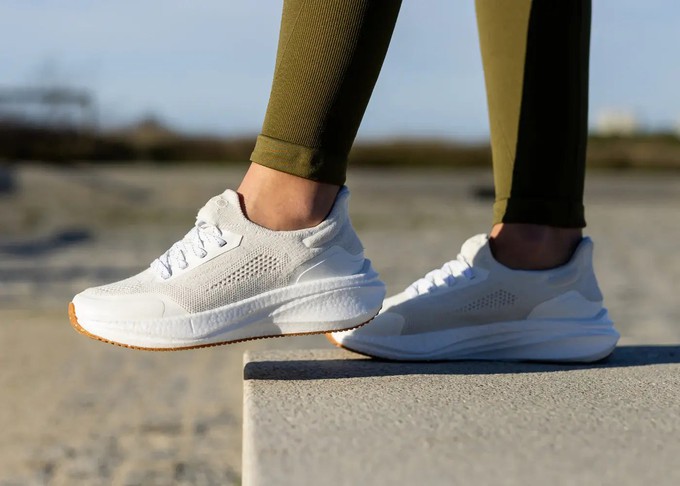 The Hemp Runners - The most Comfy & Breathable kicks ever from 8000kicks