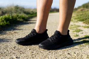 Runners for Women in Full Black from 8000kicks