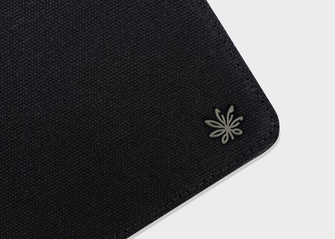 Stealth Hemp Wallet from 8000kicks