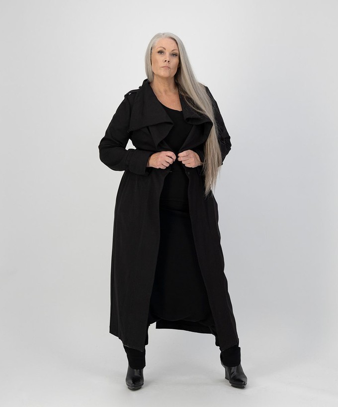 Long stretch jacket from Aimmea