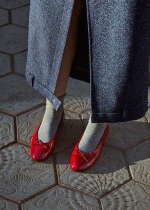 Oriana Onix Red Leather Ballet Flats from Alohas