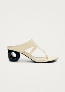 Dystaria Onix White Leather Sandals via Alohas