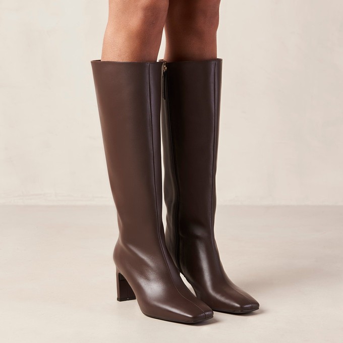 Isobel Coffee Brown Leather Boots from Alohas