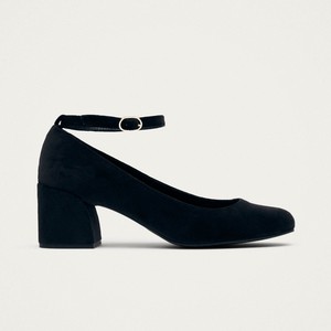 Antoine Velvet Black Pumps from Alohas