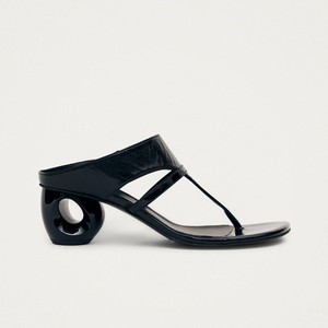 Dystaria Onix Black Leather Sandals from Alohas