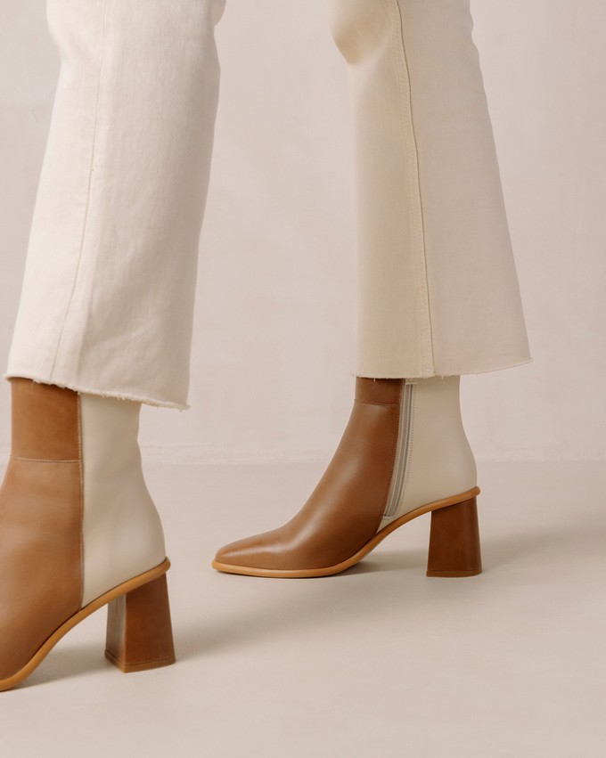 West Bicolor Camel Cream Leather Ankle Boots from Alohas