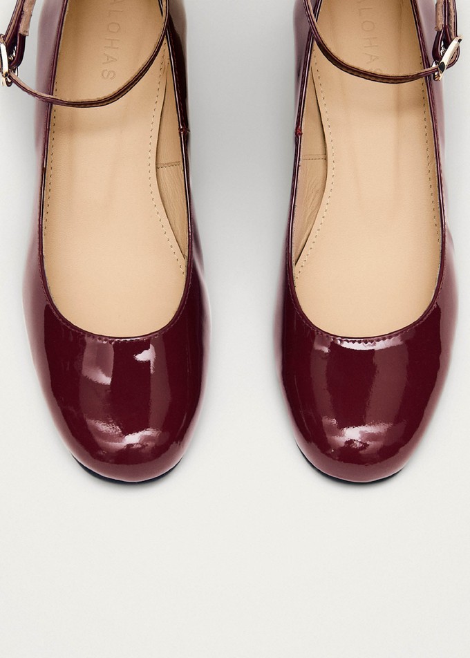 Antoine Onix Burgundy Leather Pumps from Alohas