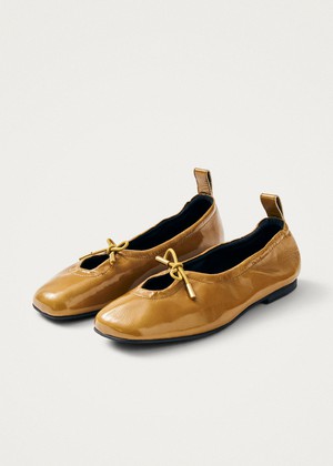 Rosalind Onix Caramel Leather Ballet Flats from Alohas