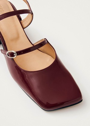 Withnee Onix Burgundy Leather Pumps from Alohas