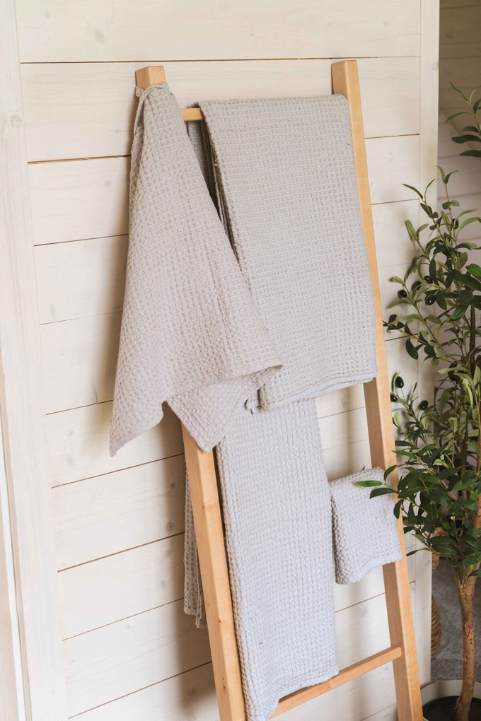 Linen waffle bath towel in Cream from AmourLinen