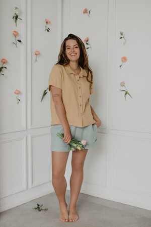 Linen summer shirt SCARLETT in Mustard from AmourLinen