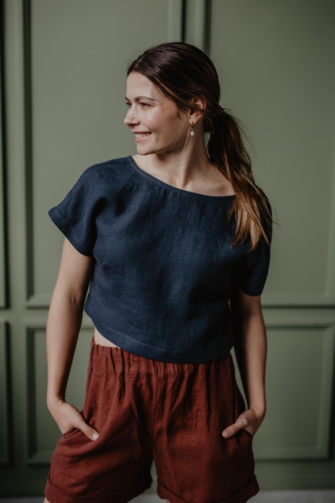 Linen crop top with buttons LISA in Terracotta | sale from AmourLinen