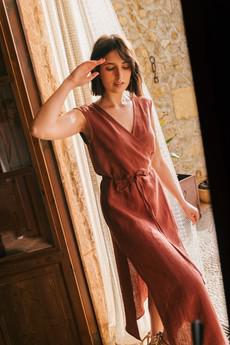 Aurora mid-length linen dress L Terracotta via AmourLinen