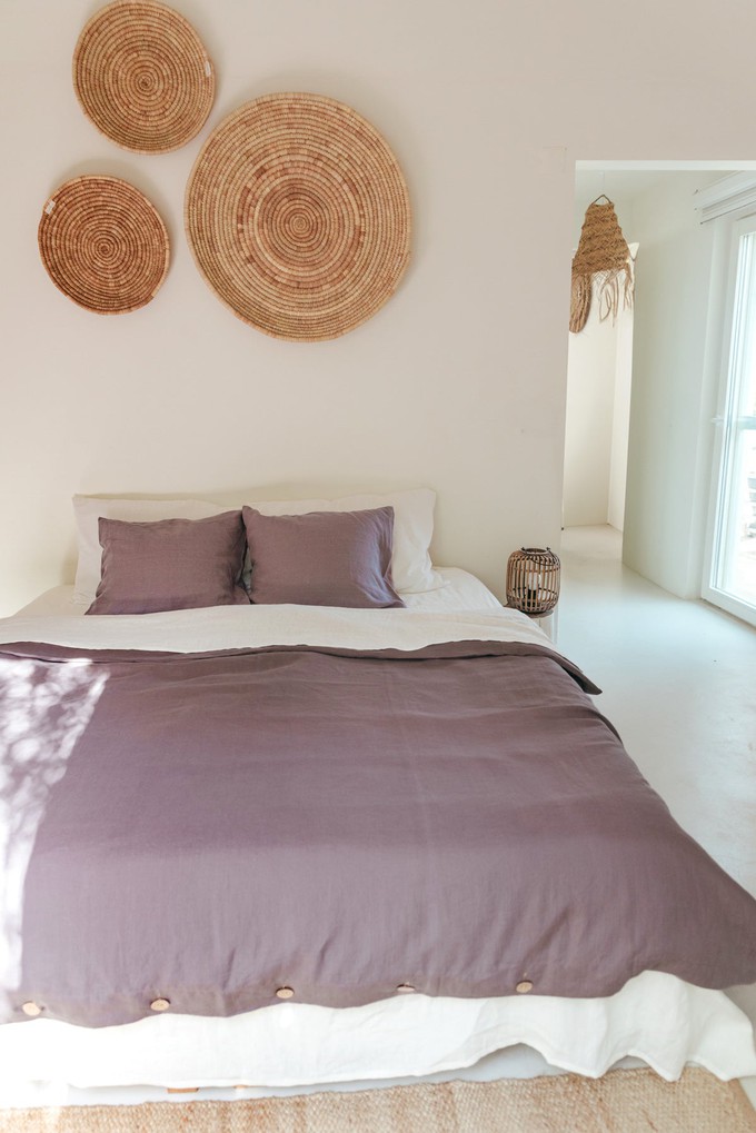 Linen duvet cover in Dusty Lavender from AmourLinen