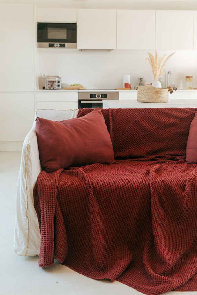 Linen waffle blanket in Terracotta from AmourLinen