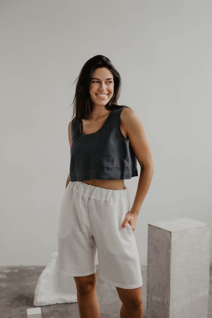 Mini linen crop top PIPPA in Charcoal from AmourLinen