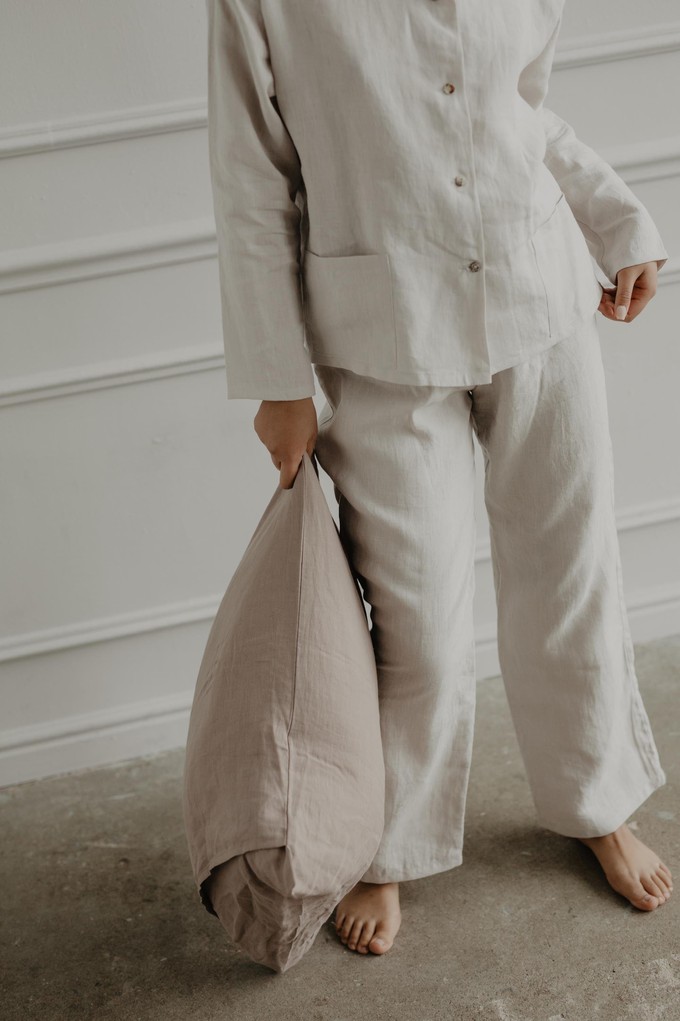 Long sleeve pajama set Snooze in Cream from AmourLinen