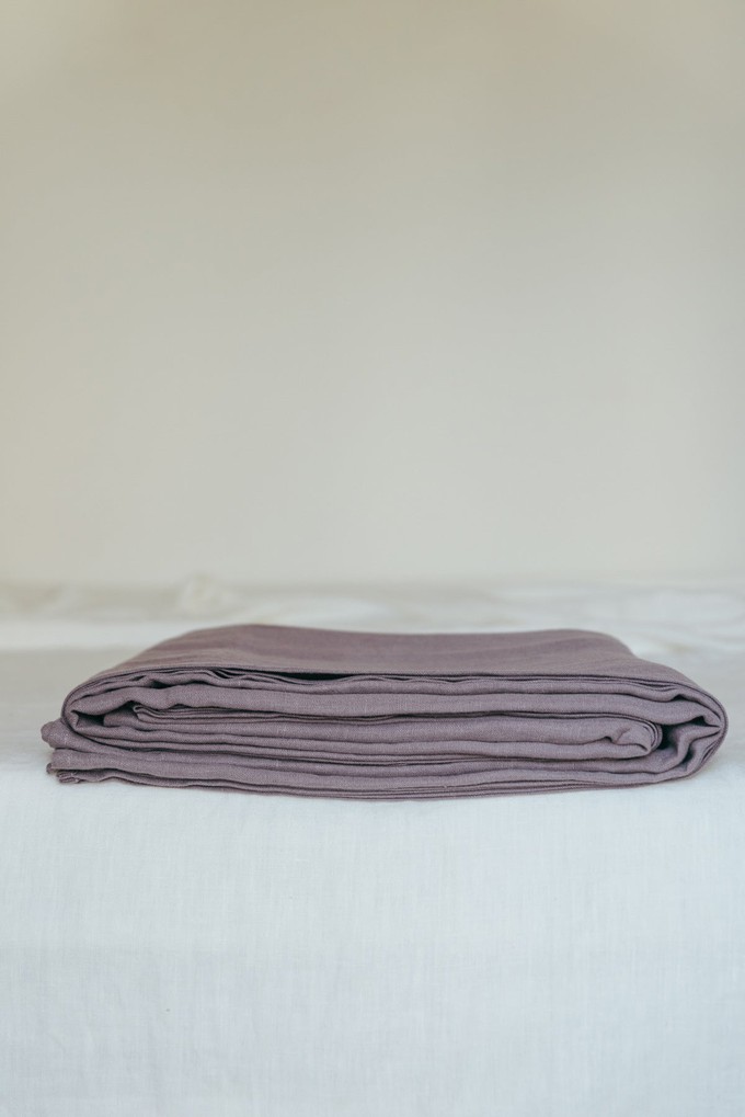 Linen flat sheet in Dusty Lavender from AmourLinen