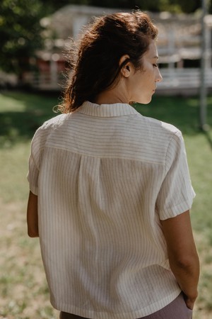 Linen summer shirt SCARLETT from AmourLinen