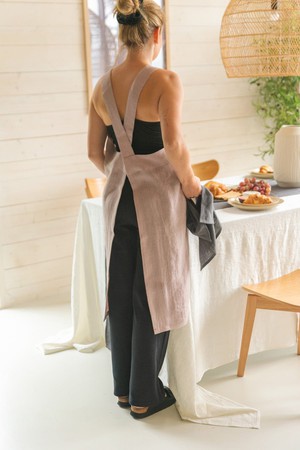 Japanese linen apron from AmourLinen Japanese linen apron from AmourLinen