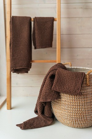 Linen waffle towel set in Mocha Brown (3 pcs) from AmourLinen