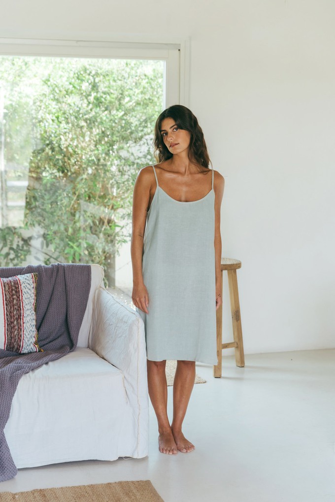 Night gown Dreamy in Sage Green from AmourLinen