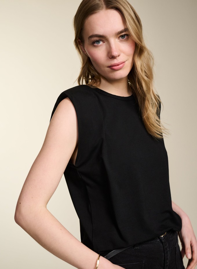 Alessia Sleveless Top from Baukjen