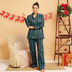 Jingle Bells Pyjama Set via Bhoomi