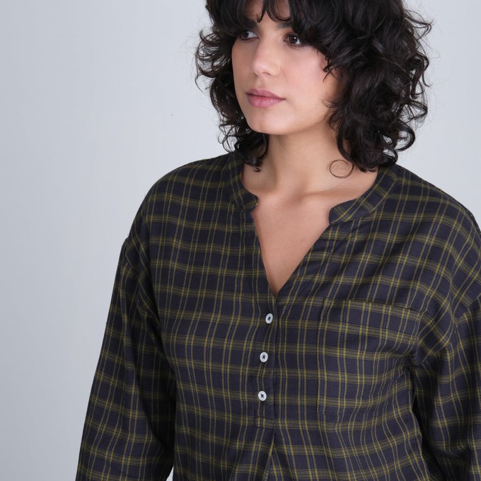 Relaxed Maho Blouse from BIBICO