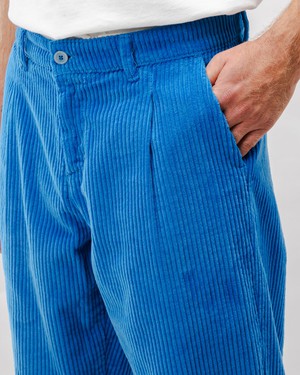 Corduroy Plissierte Chino Hosen Blau from Brava Fabrics