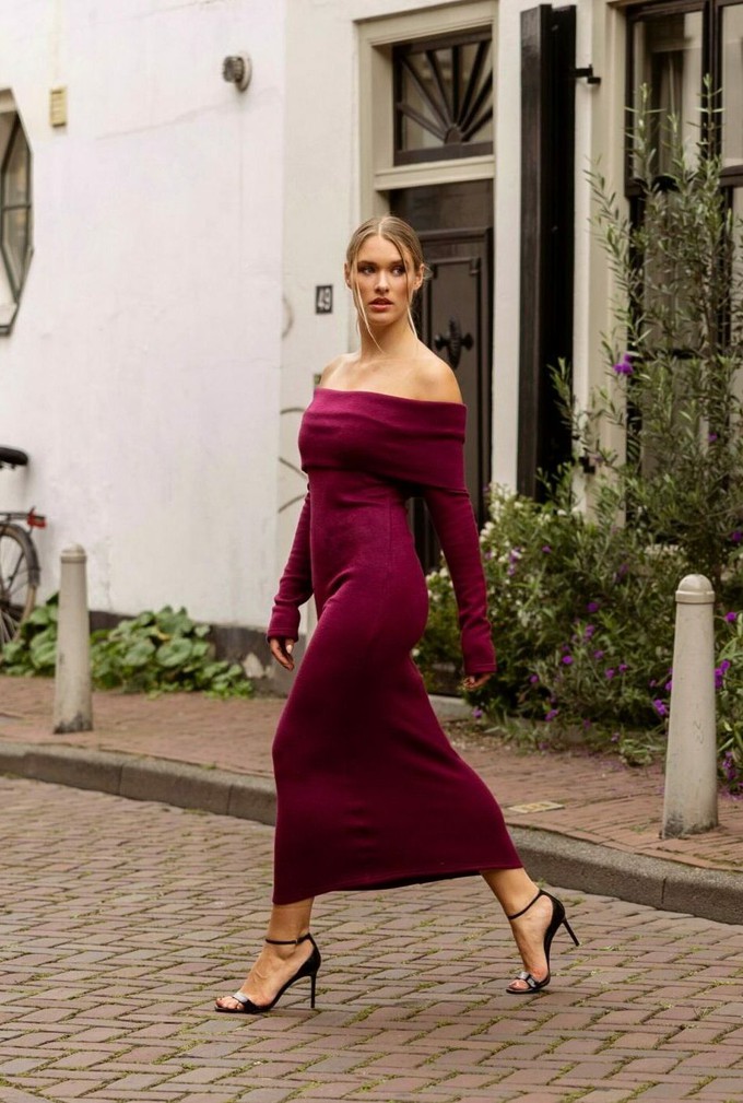 Bonnie Dress Bordeaux from C by Stories