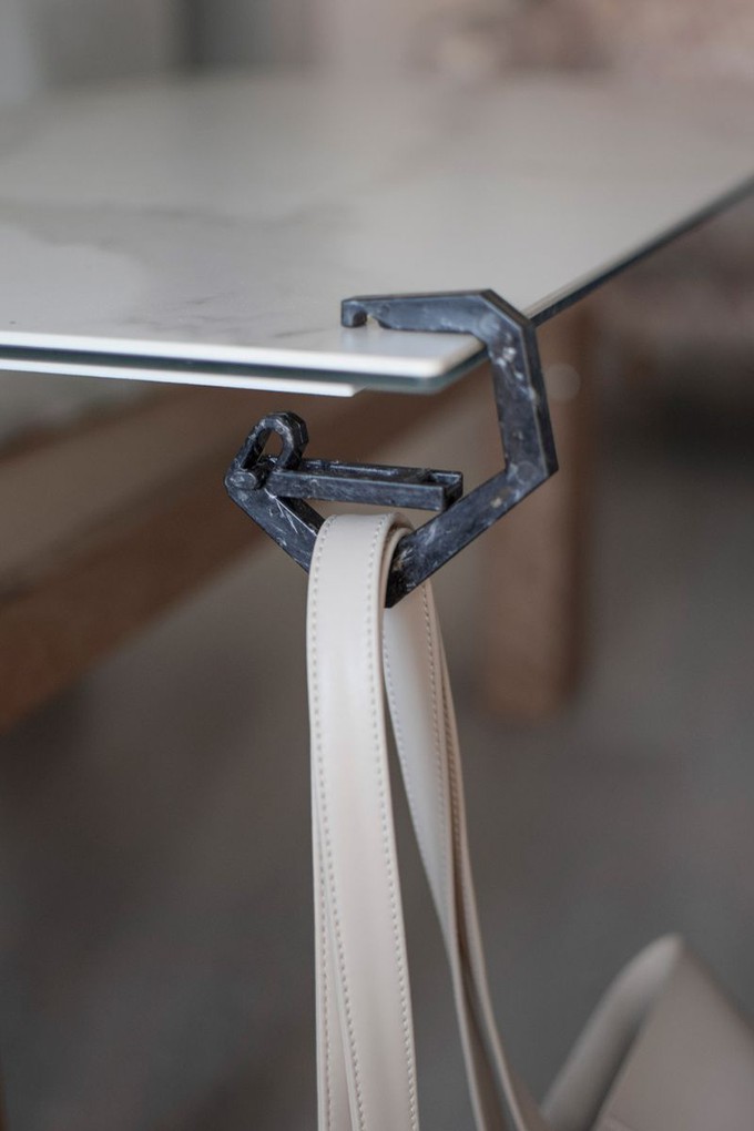 Closset Canussa - Bag hook from CANUSSA