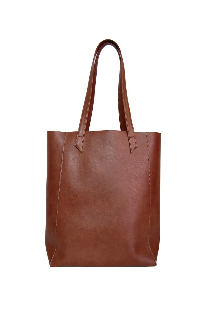 Basic shoulder bag - Hazelnut from CANUSSA