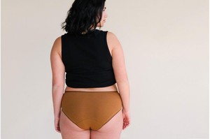 Period pants HARMONY with organic cotton from Cocoro