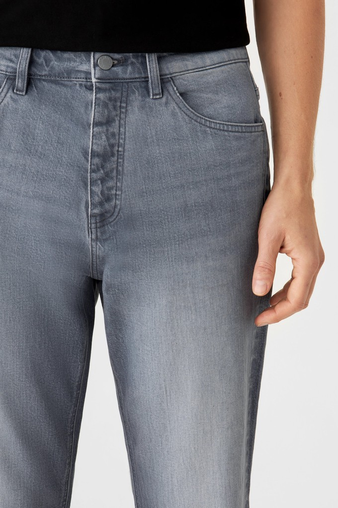 RISE Relaxed Tapered Minimal Stretch - Basic - Medium Grey from DAWN Denim