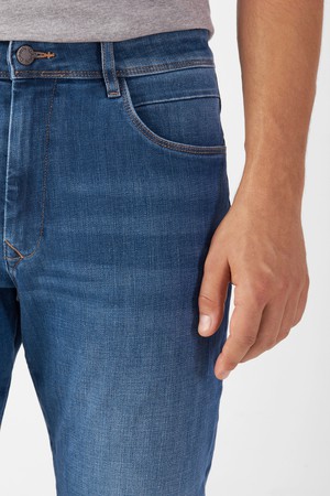 MORROW Soft Stretch - Slim - Medium Blue from DAWN Denim