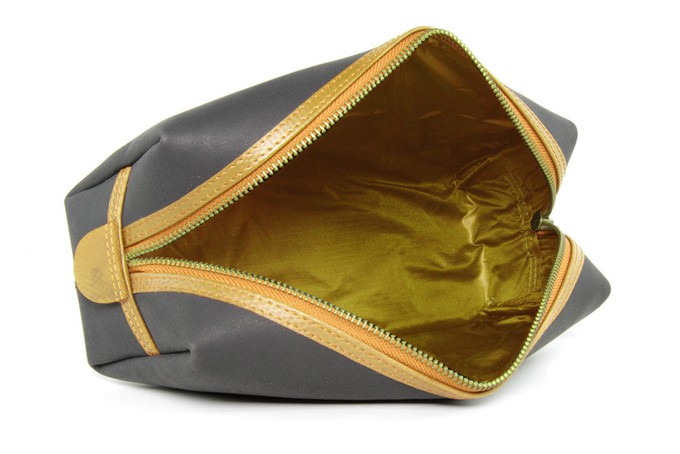 Medium Washbag from Elvis & Kresse