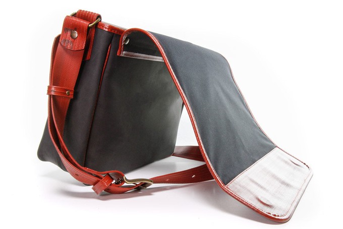 Messenger Bag from Elvis & Kresse