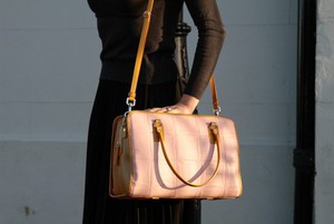 Large Post Bag - Leather Handbag from Elvis & Kresse