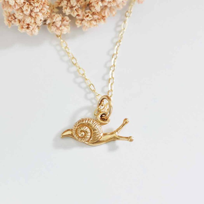 Gold filled necklace with bronze snail from Fairy Positron