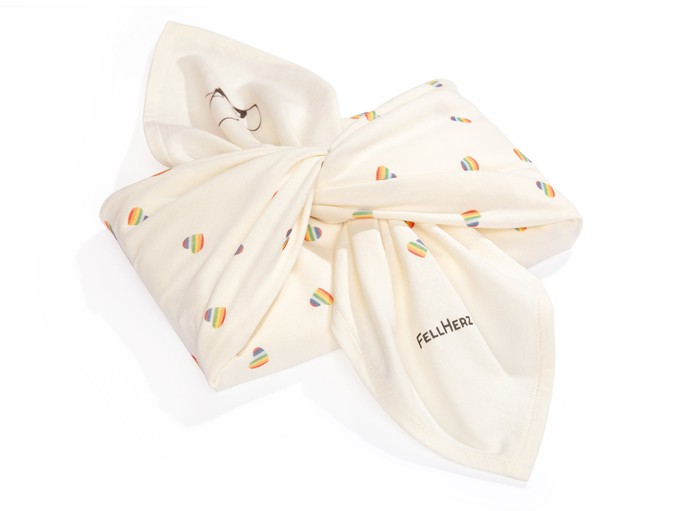 Rainbow Heart Furoshiki white from FellHerz T-Shirts - bio, fair & vegan