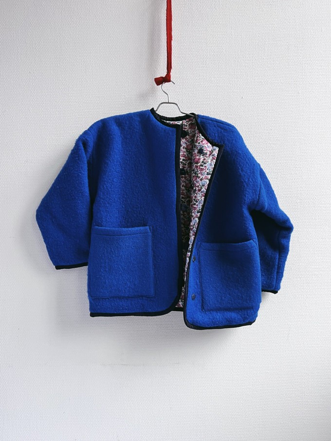 The "BLUE ROYAL - IRIS" Reversible double Blankets Made COAT - S from Fitolojio Workshop