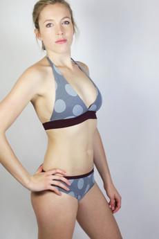 Bio Bikini Fjorde Dots grau / aubergine (Top + Pants) via Frija Omina