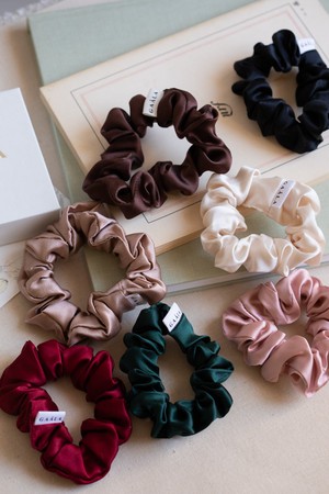 Zoe Silk Scrunchie Gift from GAÂLA