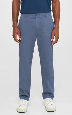 Chino Chuck Regular Poplin via Het Faire Oosten