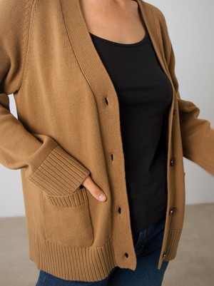 Grande Strickjacke Frauen from Honest Basics