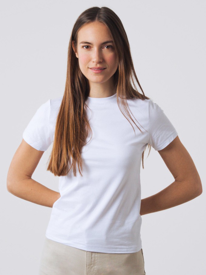 T-shirt Slim Fit from Honest Basics