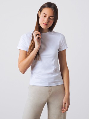 T-shirt Slim Fit from Honest Basics