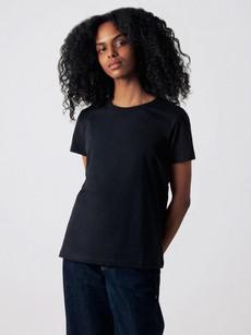 T-shirt Frauen via Honest Basics